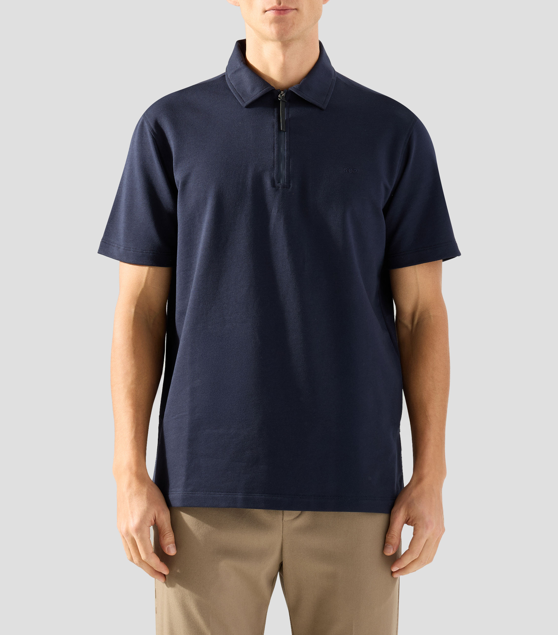 Playera cuello tipo polo manga corta lisa Hombre